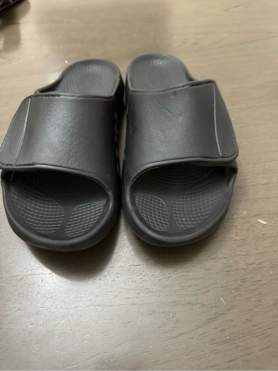 OOFOS Black Open-Toe Recovery Slides size M11 W13 main image 11